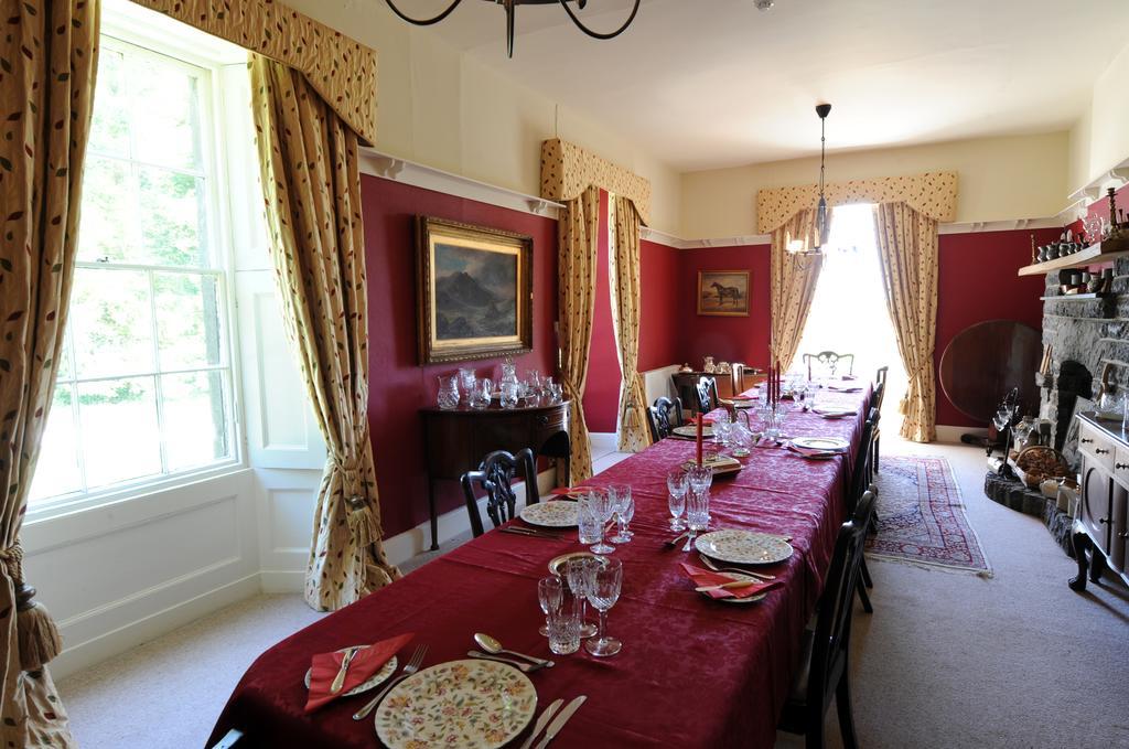 Boulston Manor Guest House Haverfordwest Exterior foto