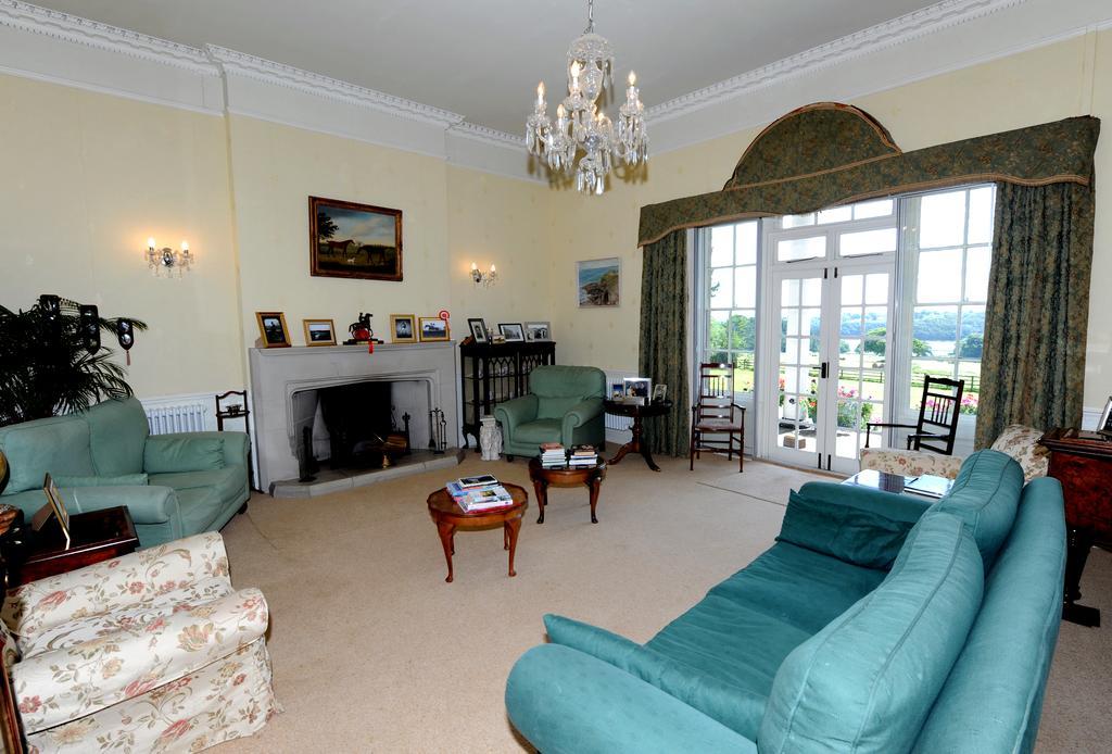 Boulston Manor Guest House Haverfordwest Exterior foto